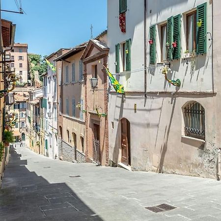 Mojito - Porta Ovile Nel Centro Storico Di Siena Eksteriør bilde